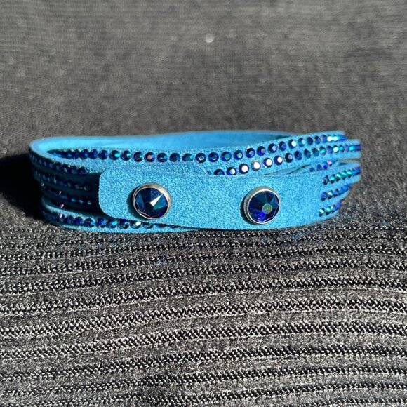 Retired Touchstone Crystal Wrap-Star Bracelet Cobalt Blue - NEW NIB - Picture 2 of 9